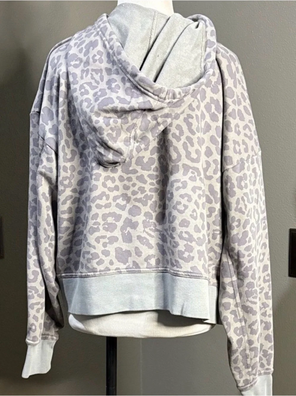 Nike Light Gray Leopard Print Hoodie